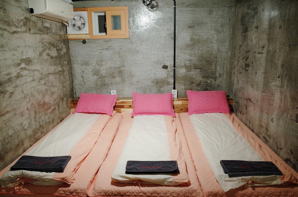 Bong Backpackers Hostel Seoul Exterior photo