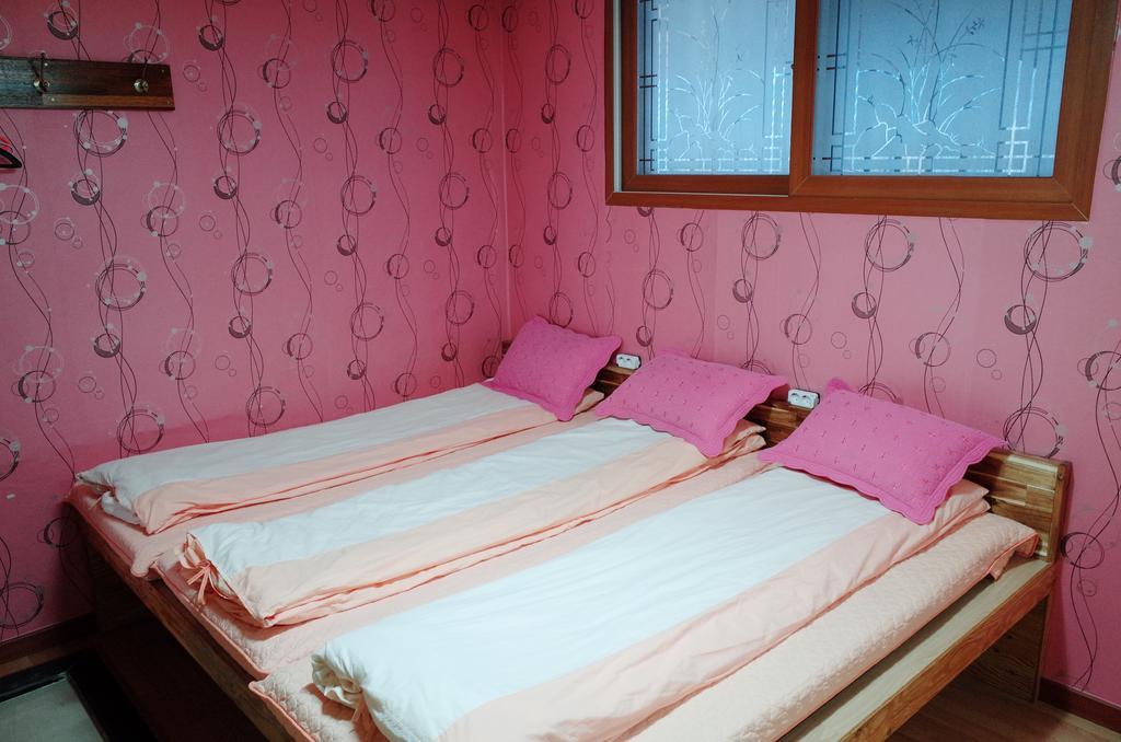 Bong Backpackers Hostel Seoul Exterior photo