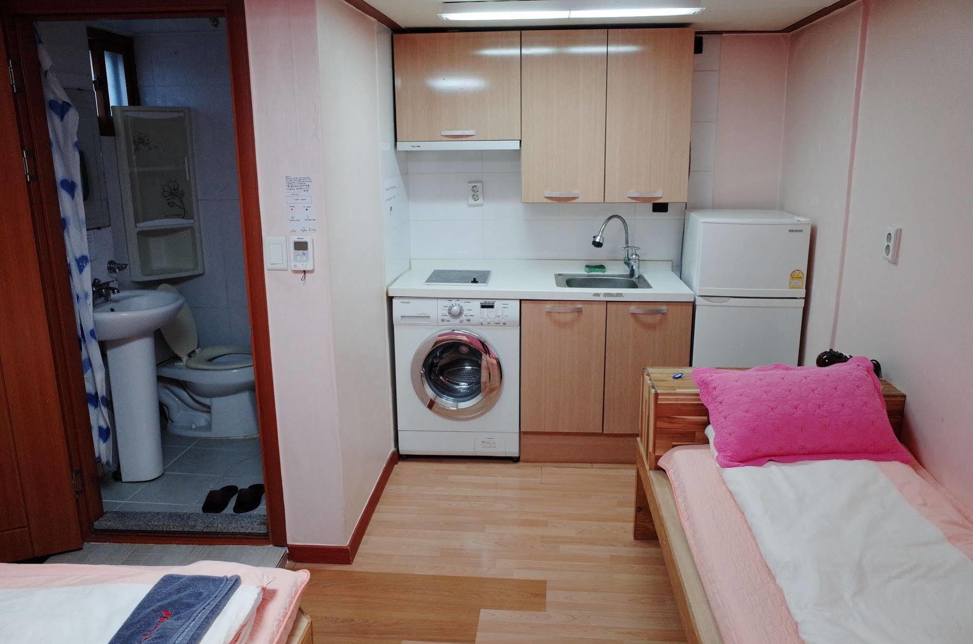 Bong Backpackers Hostel Seoul Exterior photo